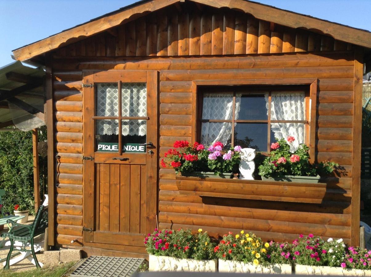 Bed and Breakfast Les Charmes Валансе Экстерьер фото