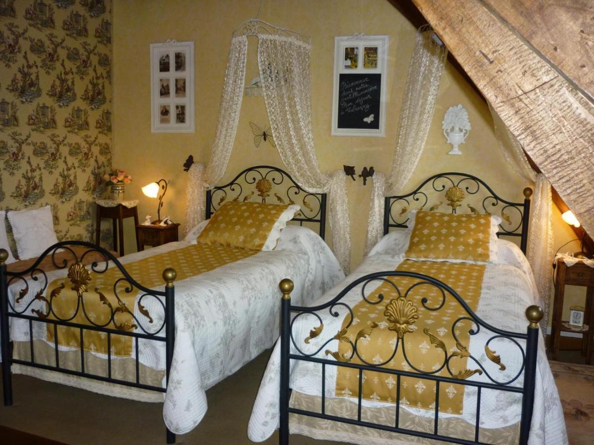 Bed and Breakfast Les Charmes Валансе Экстерьер фото