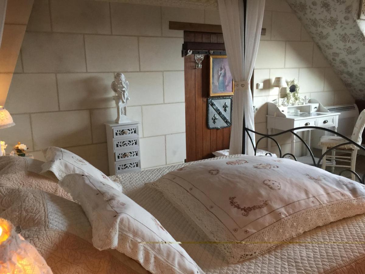 Bed and Breakfast Les Charmes Валансе Экстерьер фото